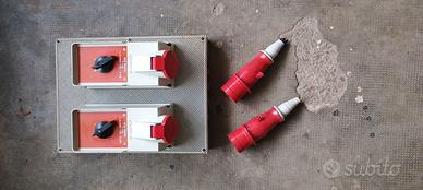 Quadro elettrico con prese trifase