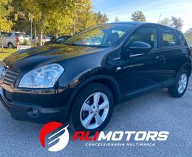 Nissan Qashqai 2.0 dCi DPF Visia*Panorama*Pelle*