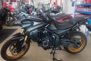 Voge VALICO 525 DSX - Total black