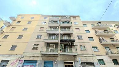 3 LOCALI A BARI