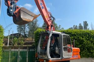 Escavatore gommato Fiat kobelco ex 165w