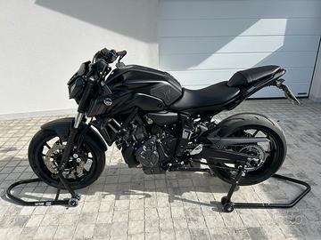 Yamaha MT-07 - 2024