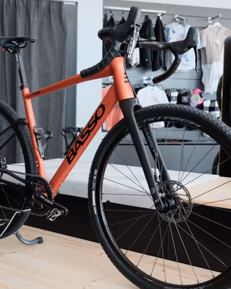 BICICLETTA GRAVEL BASSO TAGLIA M