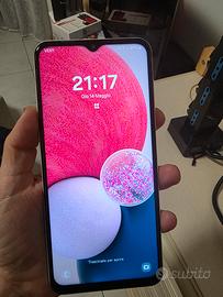 Smartphone dual sim non trattabile 