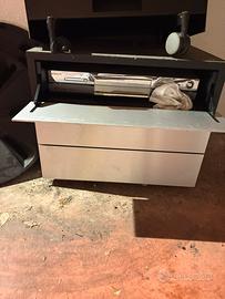 Mobile porta tv bang e olufsen