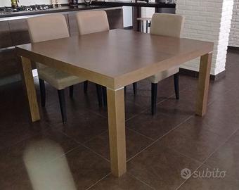 Tavolo da pranzo