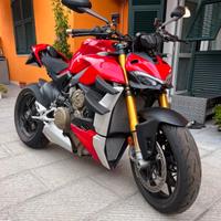 Ducati Streetfighter solo 1900 km Nuova