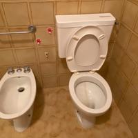 sanitari kit completo wc, bidet, lavabo e lavatoio