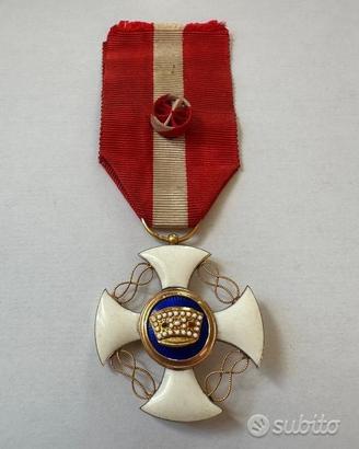ONOREFICENZA CORONA ITALIA CAVALIERE ORO 18kt