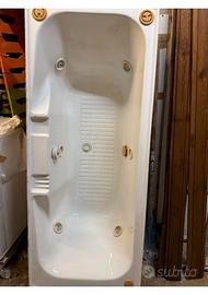 Vasca idromassaggio Teuco