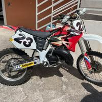 Honda cr 125 2t cross