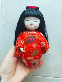 Bambola giapponese vintage