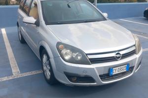Opel Astra 1.9 CDTI 120CV