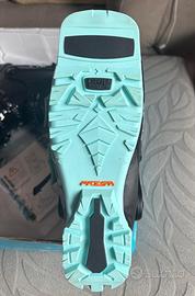 Scarponi sci discesa e alpinismo Nuovi