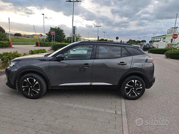 Peugeot  GT  bluehdi  110 cv anno 2022