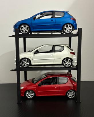 Espositore a 3 livelli per modellini scala 1:18