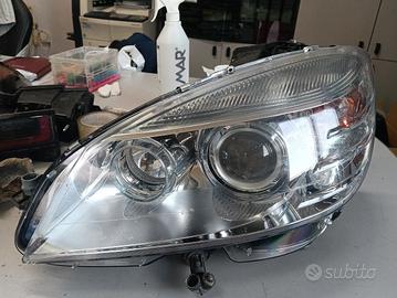 Faro fanale anteriore Sx Mercedes classe C Xenon