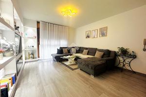 5 LOCALI A MONTALE