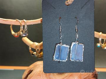 Orecchini pendenti blu/viola e argento