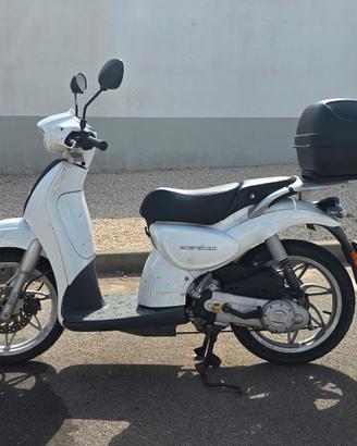 Aprilia Scarabeo 50CC - 4 Tempi 