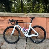 canyon aeroad