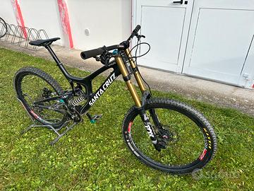 Santa cruz V10 DH