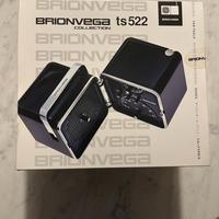 Radio cubo Brionvega TS 522