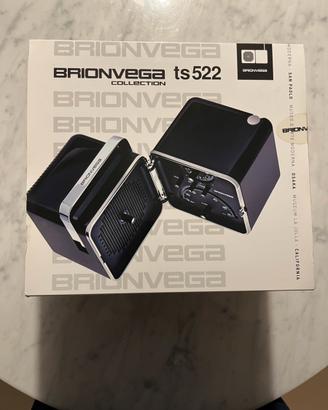 Radio cubo Brionvega TS 522