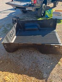 Vasca protezione cassone Toyota Hilux extra cab