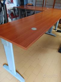 Arredo Ufficio-n°2 Scrivanie con curva-
