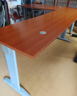 Arredo Ufficio-n°2 Scrivanie con curva-