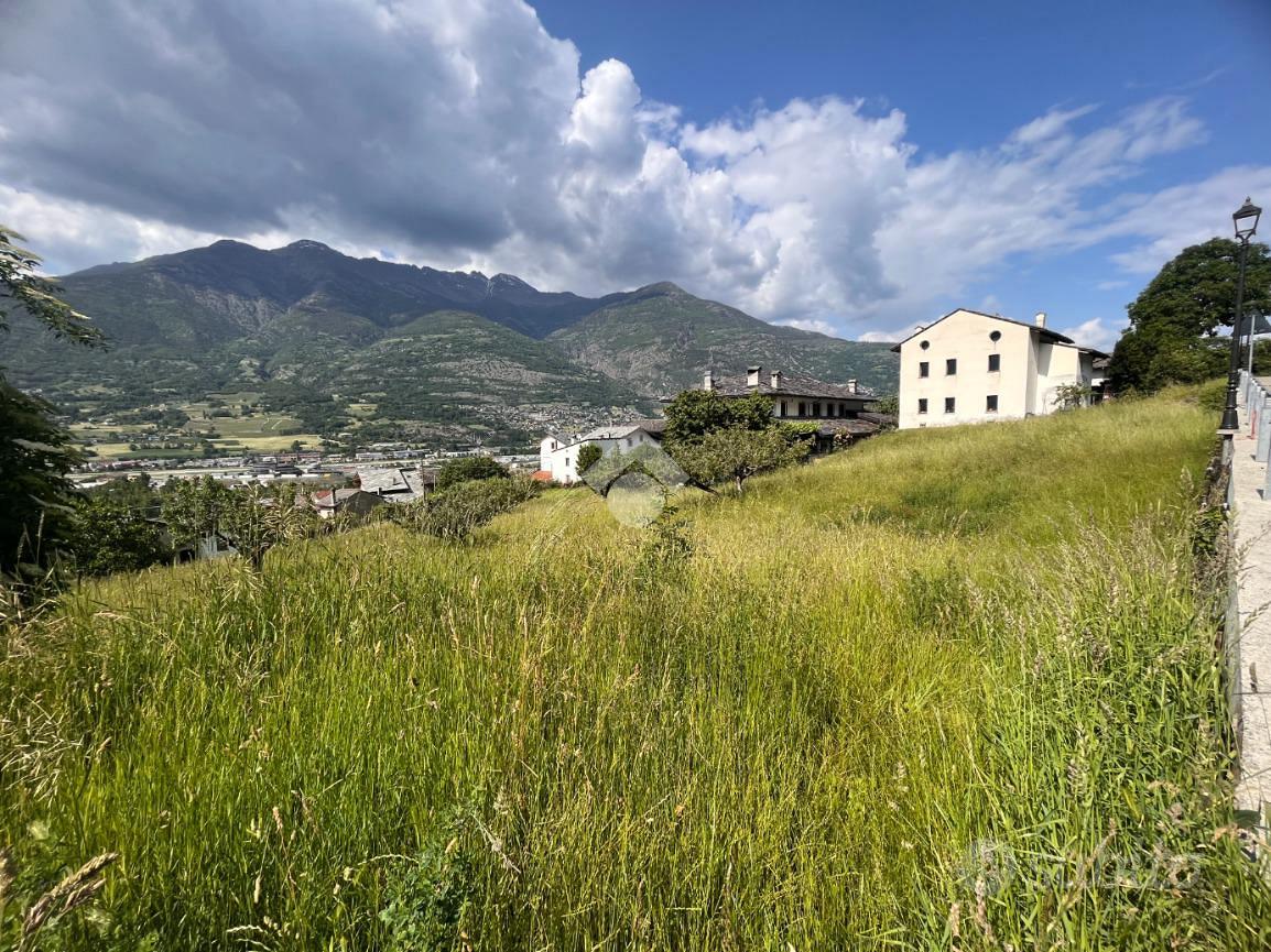 TER. RESIDENZIALE A POLLEIN - Vista 2