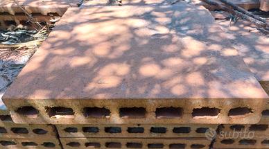 mattonelle in cotto toscano