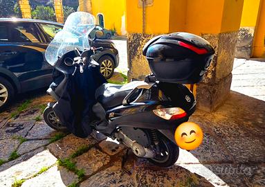  piaggio mp3 250 buone condizioni 