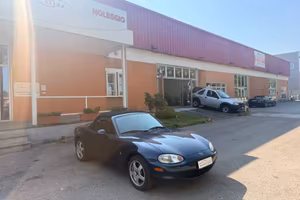Mazda MX-5 1.6i 16V cat
