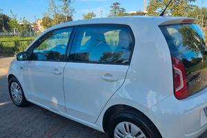 Volkswagen Up 1..0