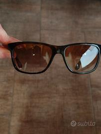 Ray-Ban RB4181 Occhiali da Sole Marrone Nero