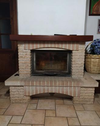 Rivestimento per camino