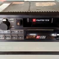 Autoradio vintage marca Fujitsu Ten