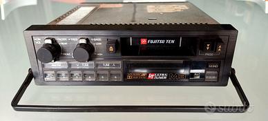 Autoradio vintage marca Fujitsu Ten