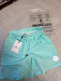 pantaloncini moncler ancora nuovi con etichetta