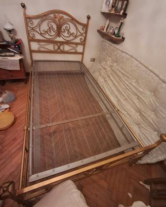 Letto una piazza e mezza in ferro battuto