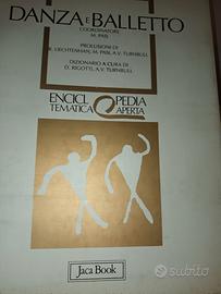 Danza e Balletto ;  Politica; jaka Book