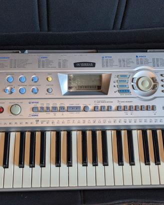 Tastiera Yamaha PSR-290 con custodia