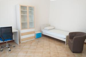 Camera singola per studentesse libera da aprile