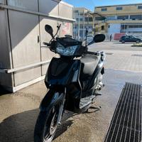 Kymco people s 125 2009