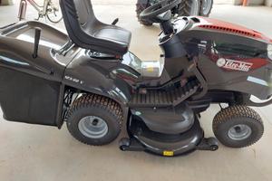 TRATTORINO TOSAERBA OLEOMAC MODELLO OM 123 / 22 V