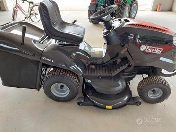 TRATTORINO TOSAERBA OLEOMAC MODELLO OM 123 / 22 V