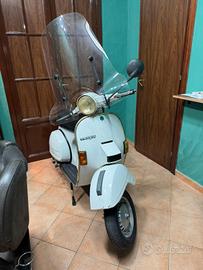Vespa PX200E Arcobaleno