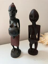 Statuette in ebano